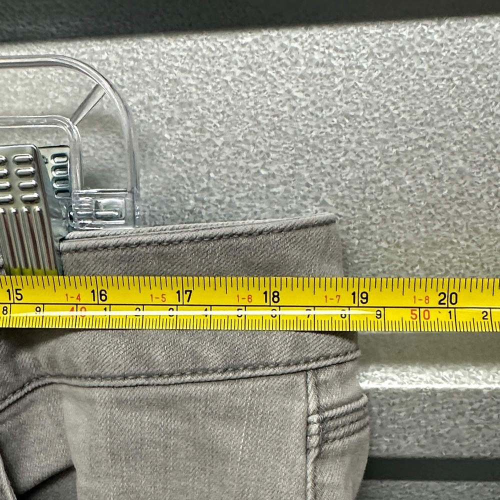 Talbots Flawless Five Pocket Womens Boyfriend Gray Wash Denim 16W Jean STRETCH - Picture 9 of 11